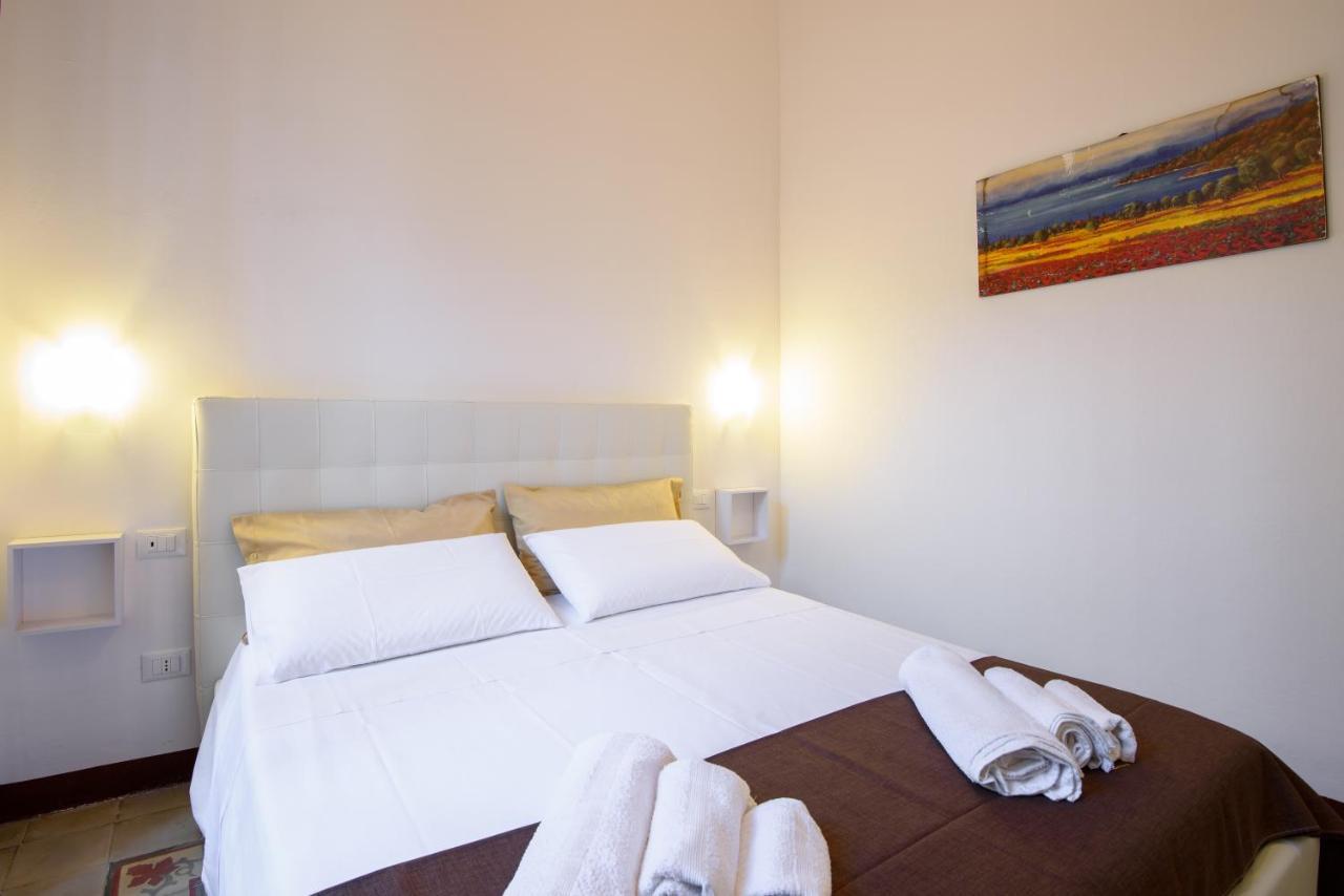 Housestation Palermo Buitenkant foto