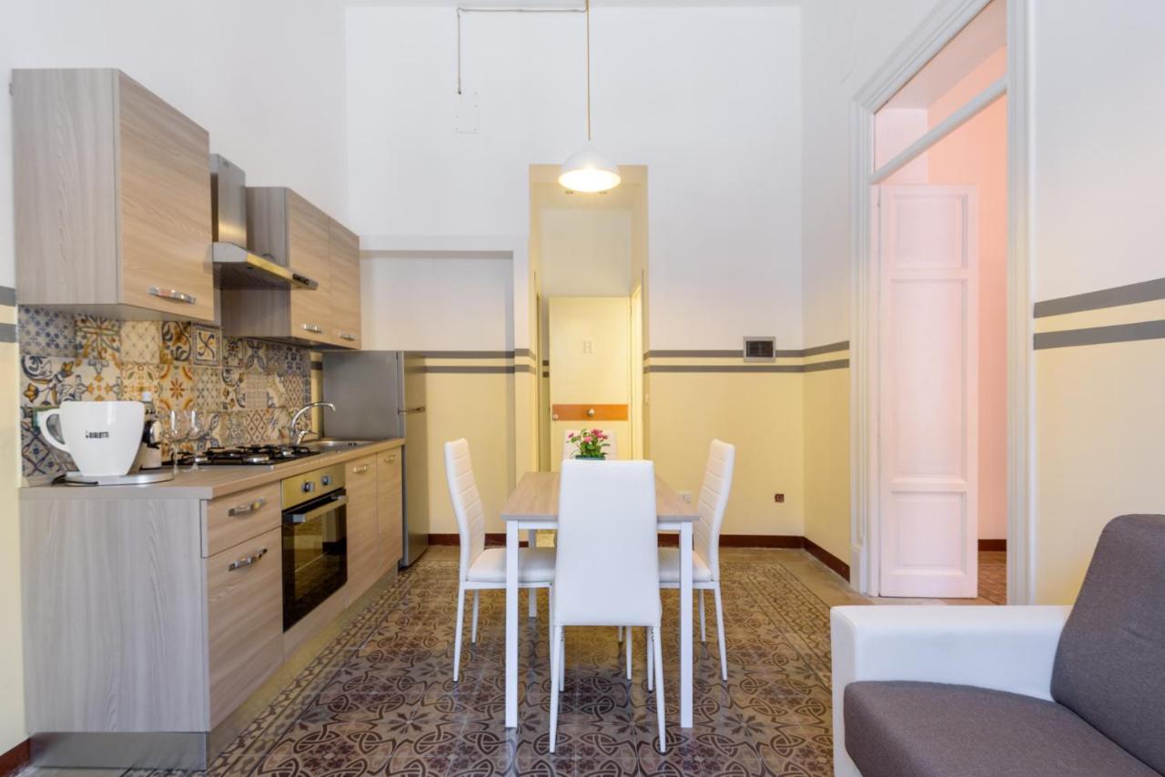 Housestation Palermo Buitenkant foto